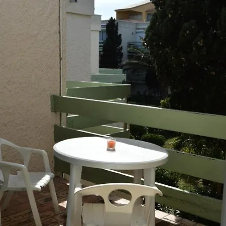 Etoile Du Sud - Pour 4 Personnes 84 Leucate